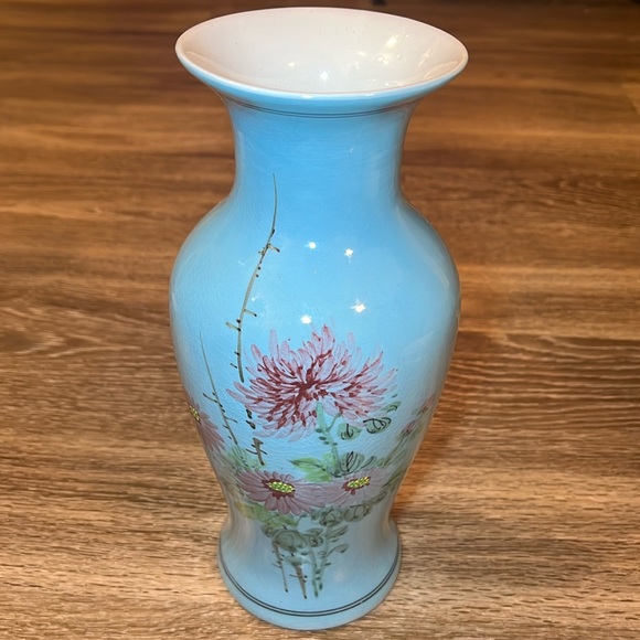 11.5” Vintage Asian oriental style blue Handpainted floral large porcelain vase - Picture 2 of 10
